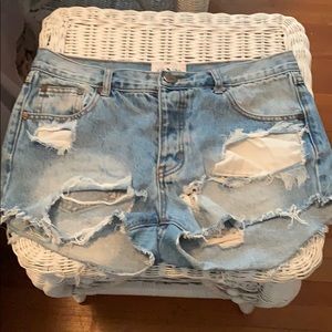 One Teaspoon Denim Shorts/Size 27